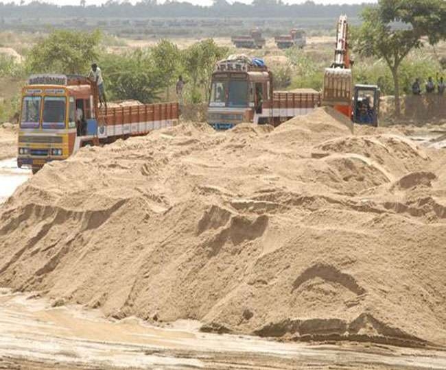 River sand, Badarpur